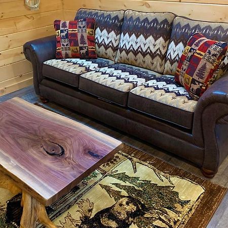 Briarwood Cabin By Amish Country Lodging Berlin Extérieur photo